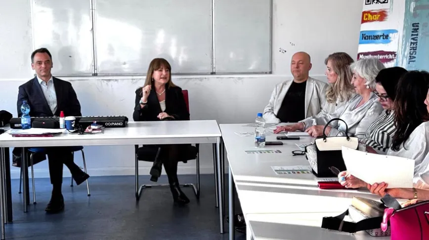 Aynur ve 3K Müzik Atölyesi Düsseldorf'ta