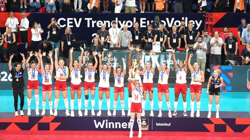 Filenin Sultanları üst üste ikinci kez Avrupa şampiyonu Filenin Sultanları üst üste ikinci kez Avrupa şampiyonu