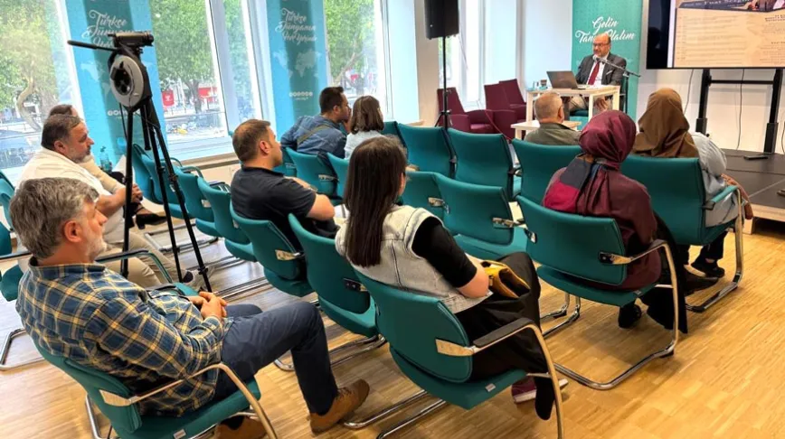 Köln’de Fuat Sezgin için anma etkinliği düzenlendi