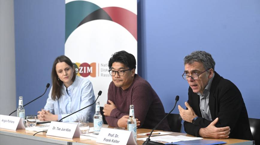 Almanya'da konut piyasasında Müslüman ve koyu tenli kişilere sistematik ayrımcılık Almanya'da konut piyasasında Müslüman ve koyu tenli kişilere sistematik ayrımcılık