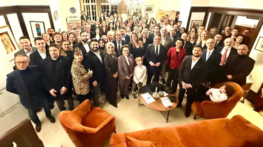 Düsseldorf’ta öğretmenler günü kutlaması