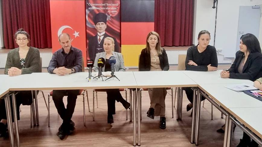Türk basını önemli bir misyonu üstleniyor
