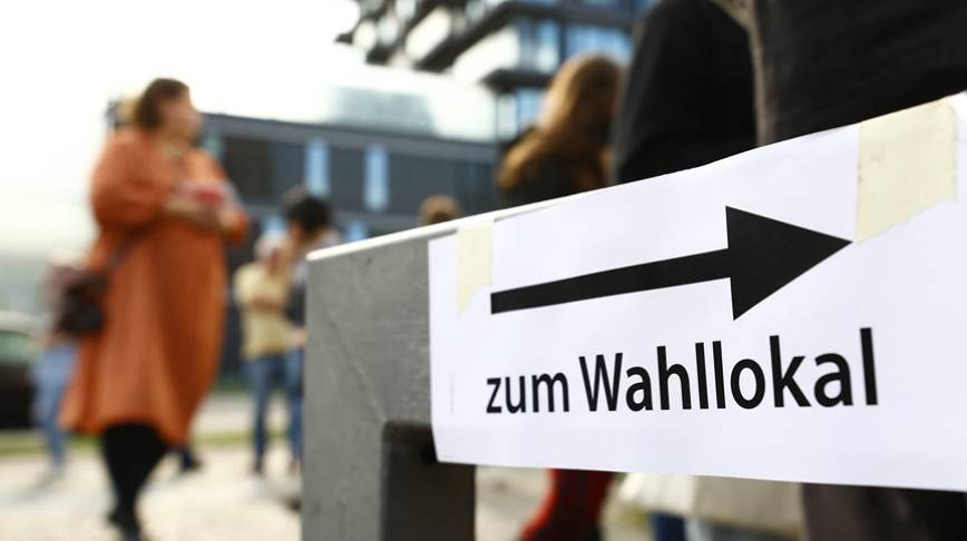 Aşırı sağcı AfD partisinin oy oranı artmaya devam ediyor