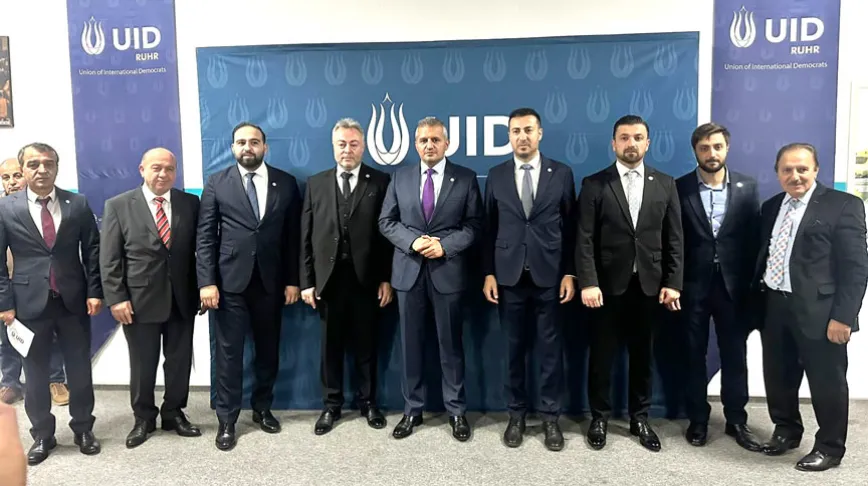 Dursun Baş yeniden UID Ruhr Bölge Başkanı seçildi Dursun Baş yeniden UID Ruhr Bölge Başkanı seçildi