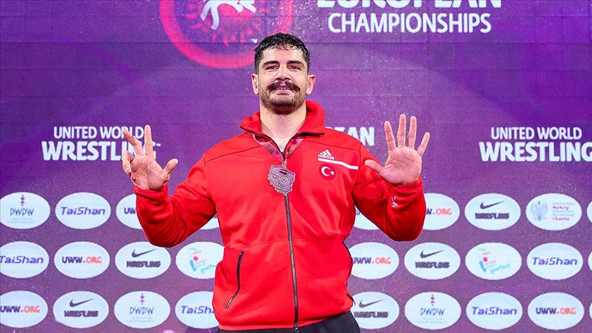 Taha Akgül yine Avrupa şampiyonu oldu Taha Akgül yine Avrupa şampiyonu oldu