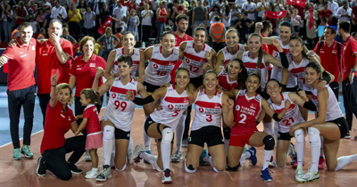 Filenin sultanları yarı finale yükseldi Filenin sultanları yarı finale yükseldi