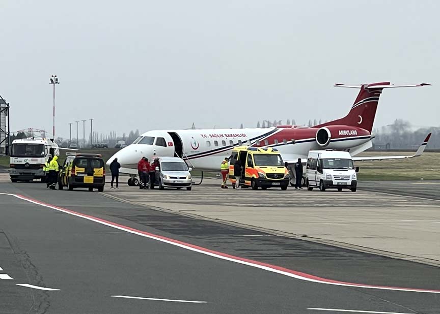 3 Türk hasta tedavi amacıyla Dortmund’dan Türkiye'ye nakledildi