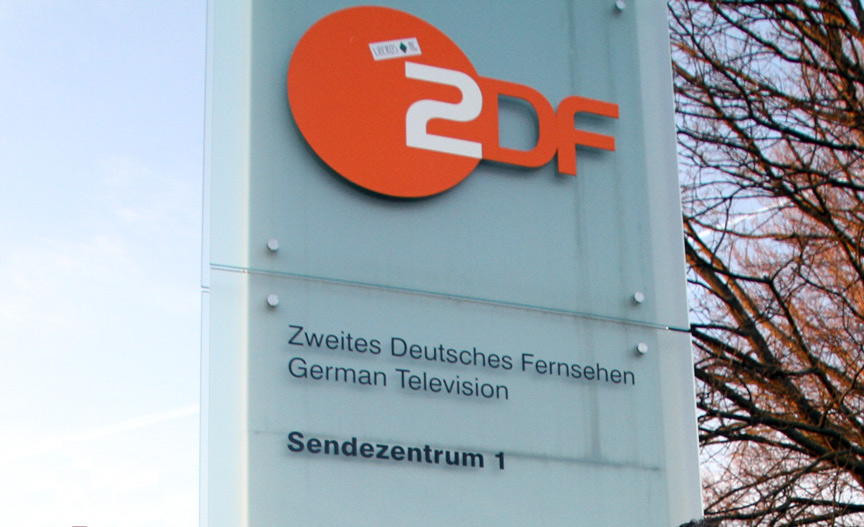 ZDF TV kanalı Yunanistan'ın mültecilere yasa dışı uygulamalarını görüntüledi ZDF TV kanalı Yunanistan'ın mültecilere yasa dışı uygulamalarını görüntüledi